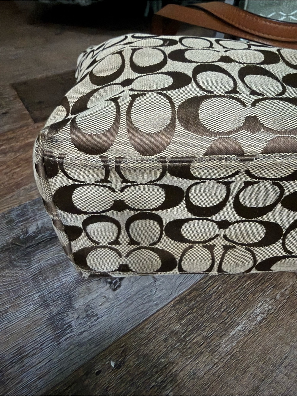 Coach Beige & Brown Signature Tote with Pink Center Panel - Picture 4 of 16
